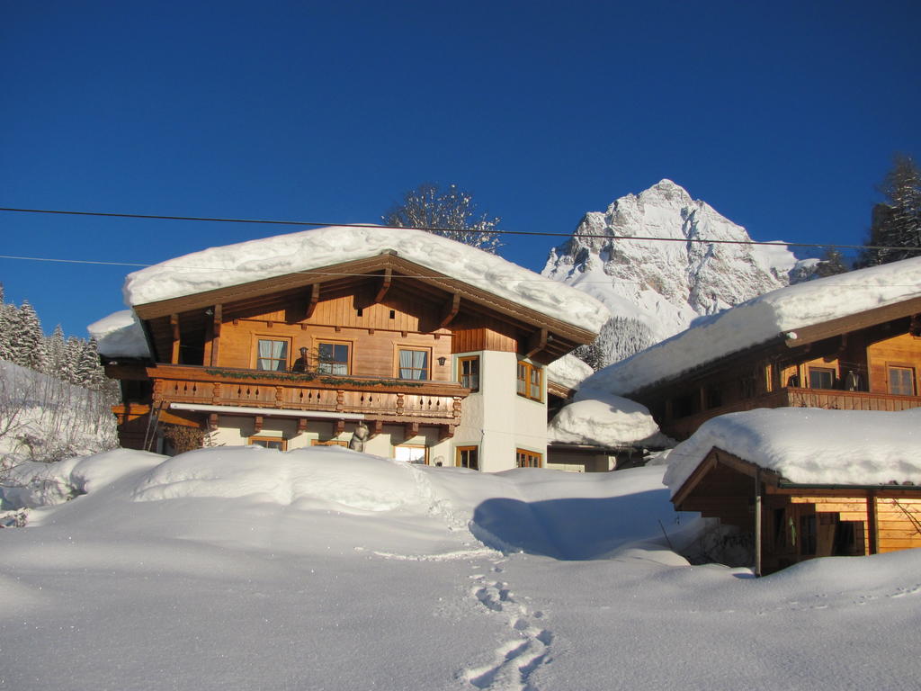 Haus Breithornblick Apartment Maria Alm am Steinernen Meer Exterior photo