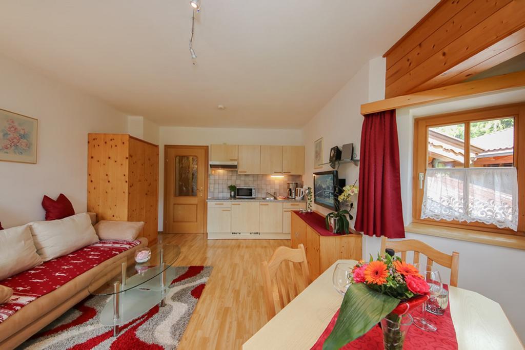 Haus Breithornblick Apartment Maria Alm am Steinernen Meer Exterior photo