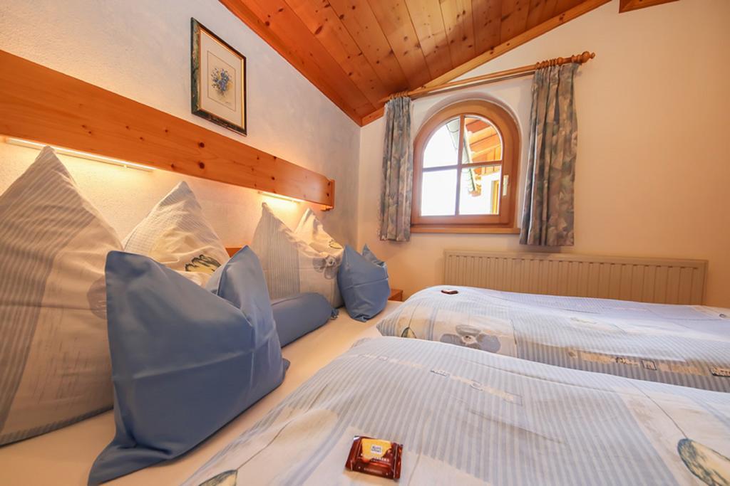 Haus Breithornblick Apartment Maria Alm am Steinernen Meer Exterior photo