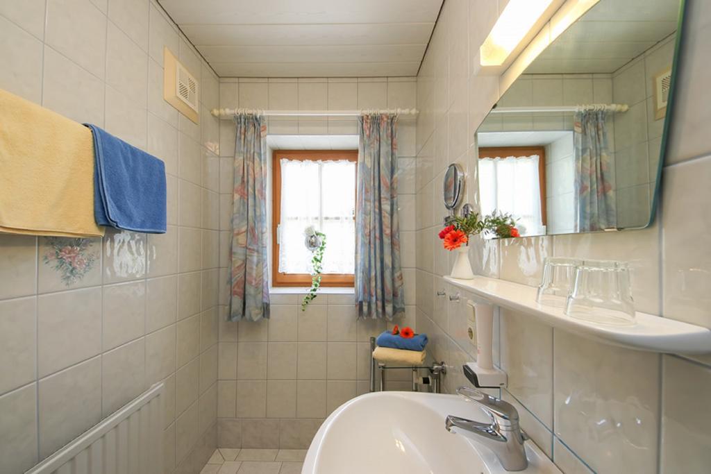 Haus Breithornblick Apartment Maria Alm am Steinernen Meer Exterior photo