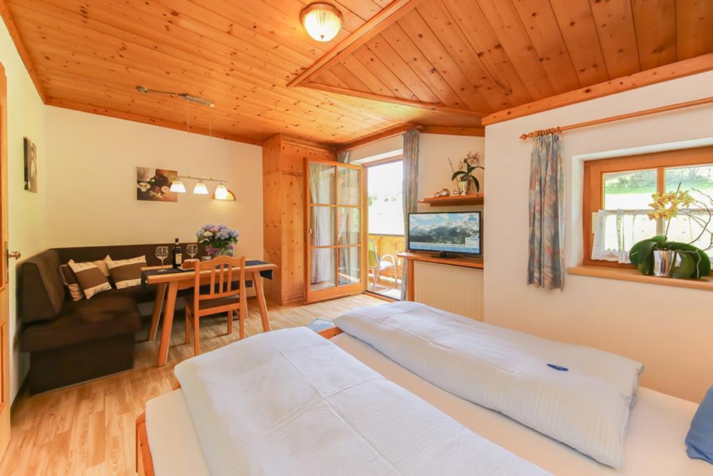 Haus Breithornblick Apartment Maria Alm am Steinernen Meer Exterior photo